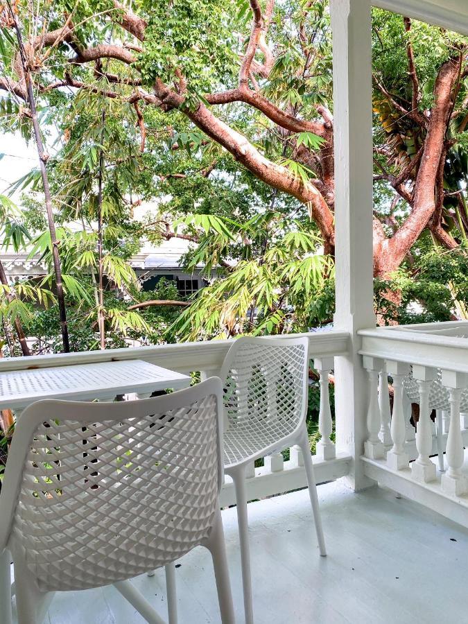 Marreros Guest Mansion - Adult Only Panzió Key West Kültér fotó